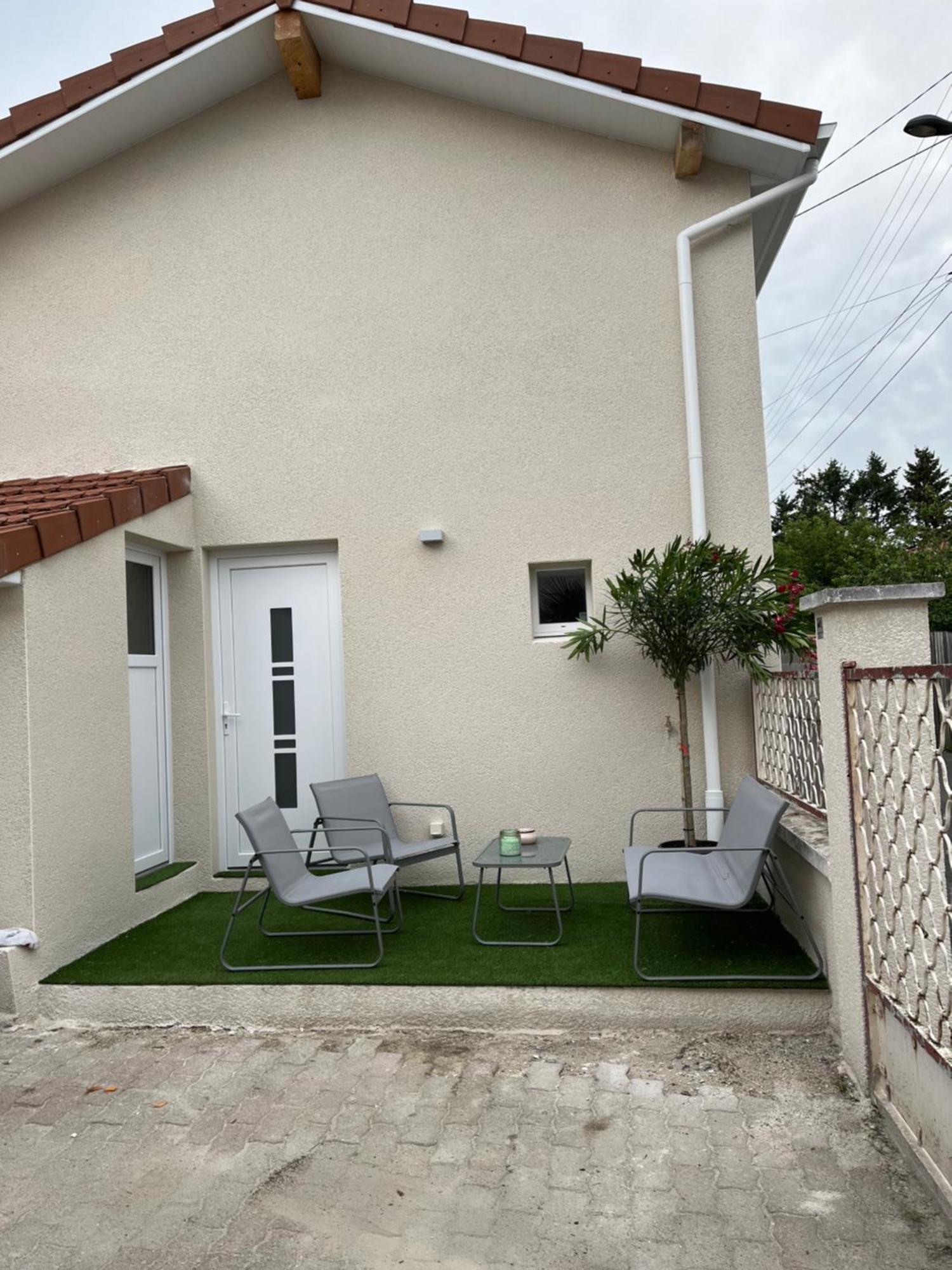Maison 6 Couchages Entierement Renovee Villa Feurs Exterior photo